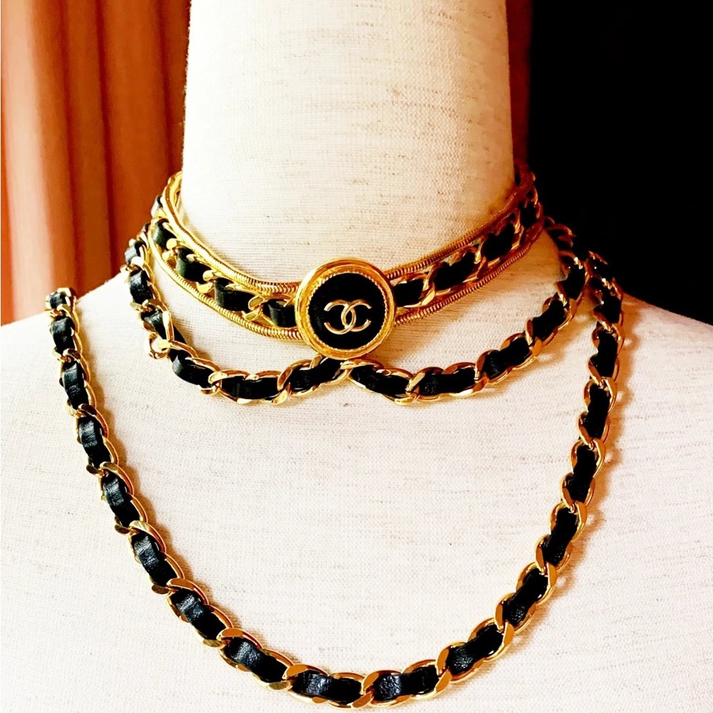 Authentic CHANEL 1990s NEW vintage triple leather chain belt clover charm RARE - Picture 3 of 15